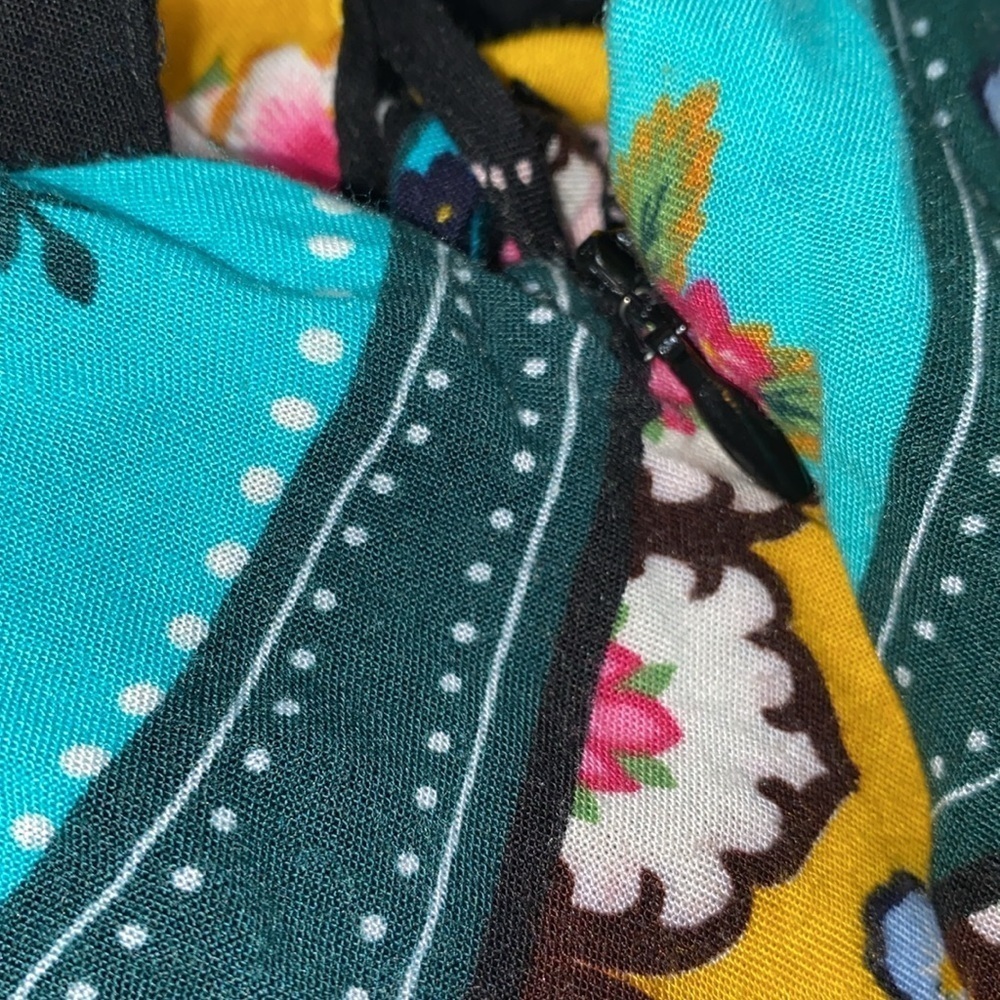 Farm Rio petite black floral maxi dress - Picture 5 of 13